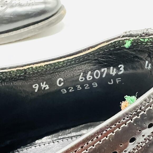 Florsheim Shoes Mens 9.5 Black Leather Imperial Wingtip Oxford Dress Vintage main image 10